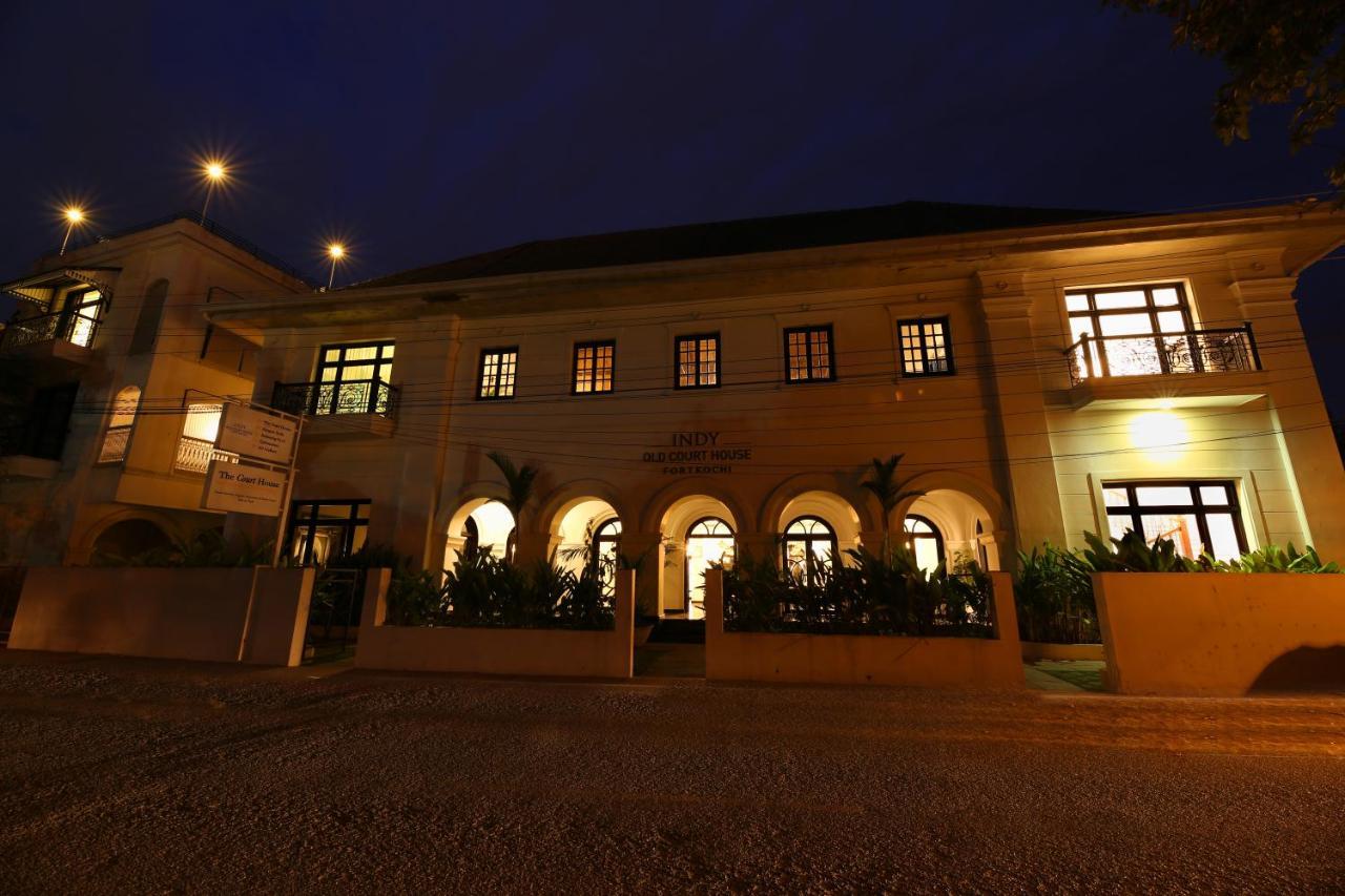 Готель Alpha Old Court House Kochi Екстер'єр фото